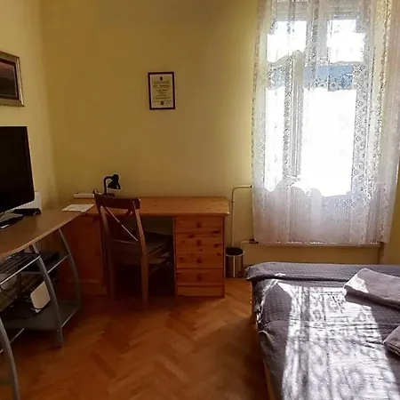 Appartamento Via Tokaj Vendégház